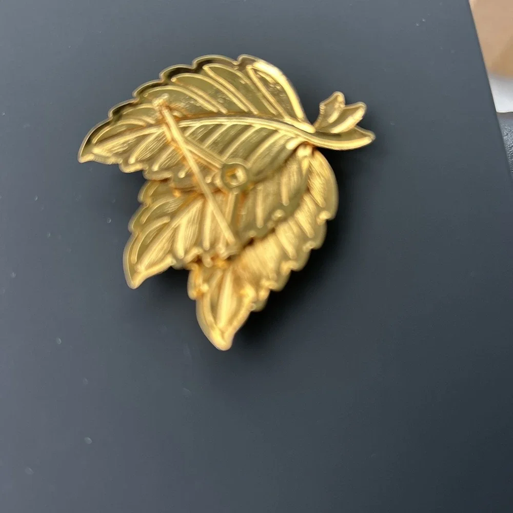 VTG 3 Pc LEAVES BROOCH LOT silver gold